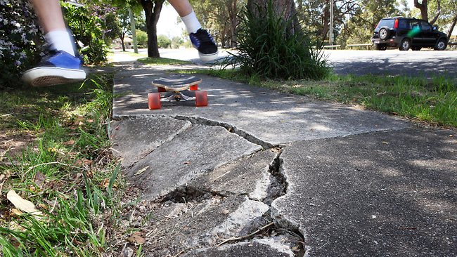 injury from uneven footpath
